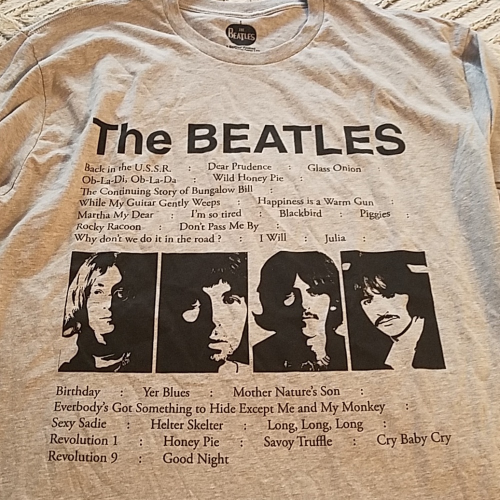 THE BEATLES GRAY T-SHIRT